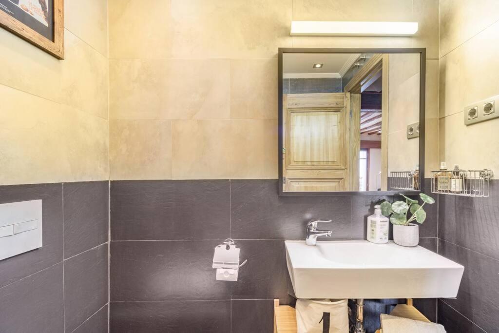 Sea Views In The Heart Of The Old Town Apartment Castro Urdiales Luaran gambar