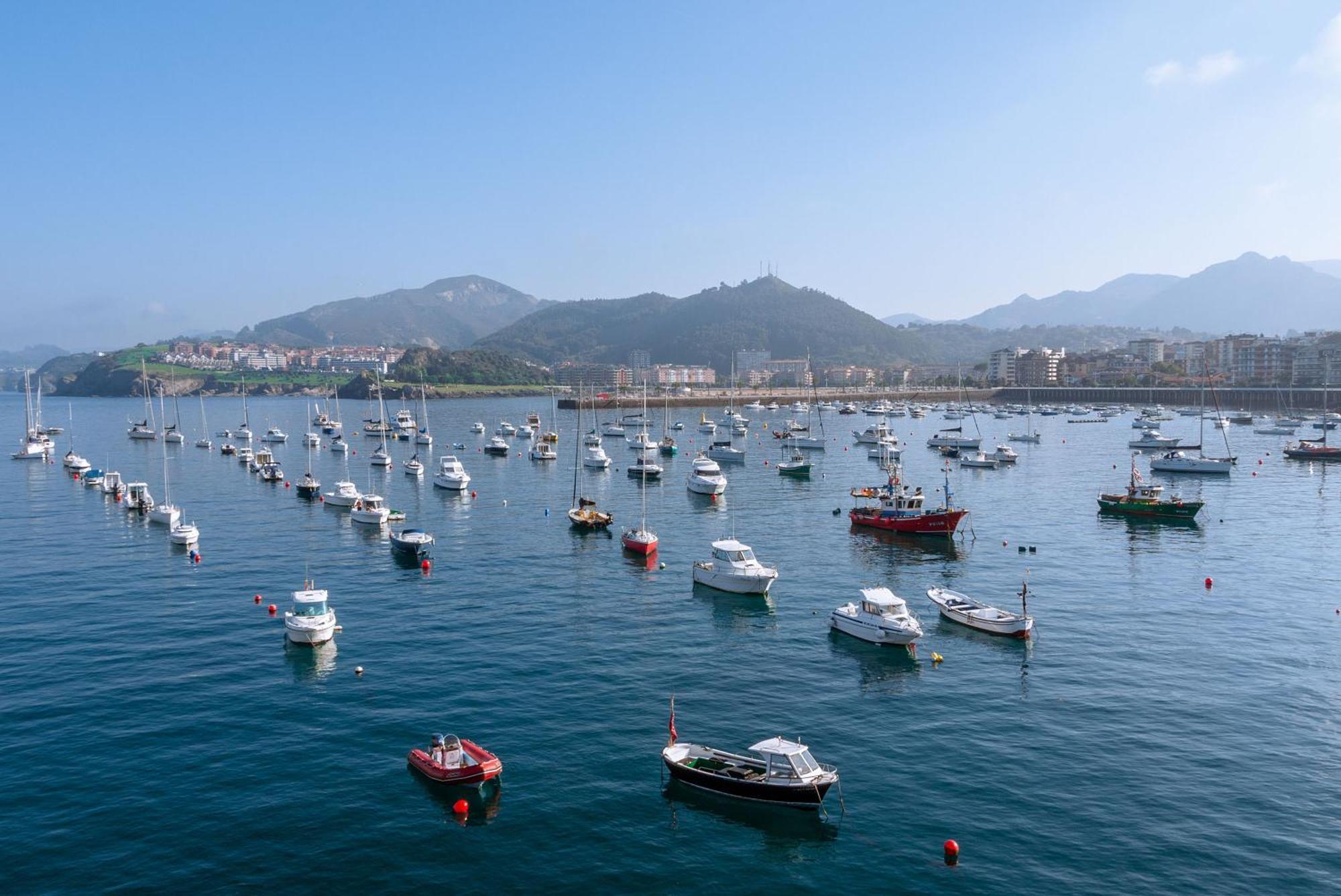 Sea Views In The Heart Of The Old Town Apartment Castro Urdiales Luaran gambar